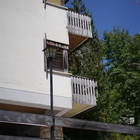 Love & - Mountain Chalet