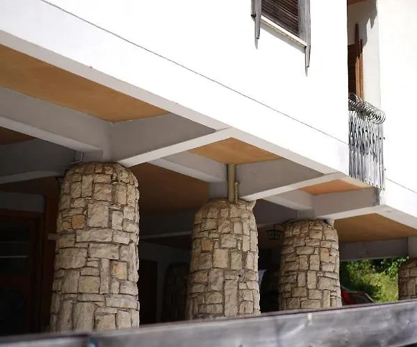 & - Mountain Roccaraso